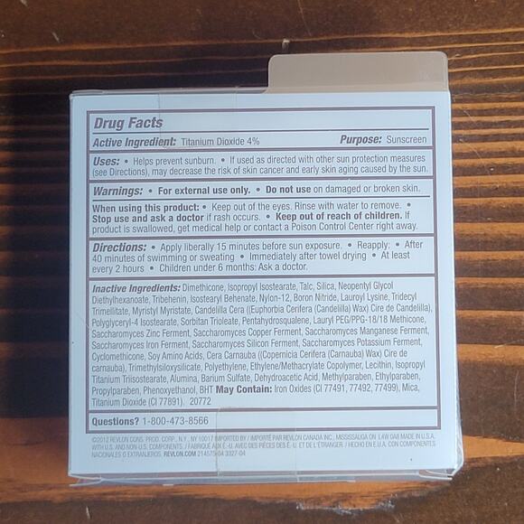 REVLON New Complexion One-Step Compact Makeup SPF 15 NATURAL BEIGE 04✨️NEW✨️ - Picture 4 of 10